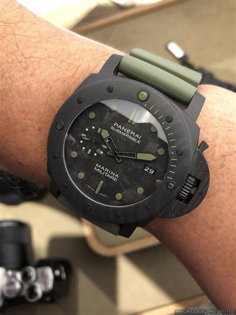 Insider: Panerai Submersible Marina Militare Carbotech Special Edition.